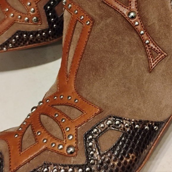Donald J. Pliner Tonto Suede/Lizard  Studded Boot Size 8.5 NWOB